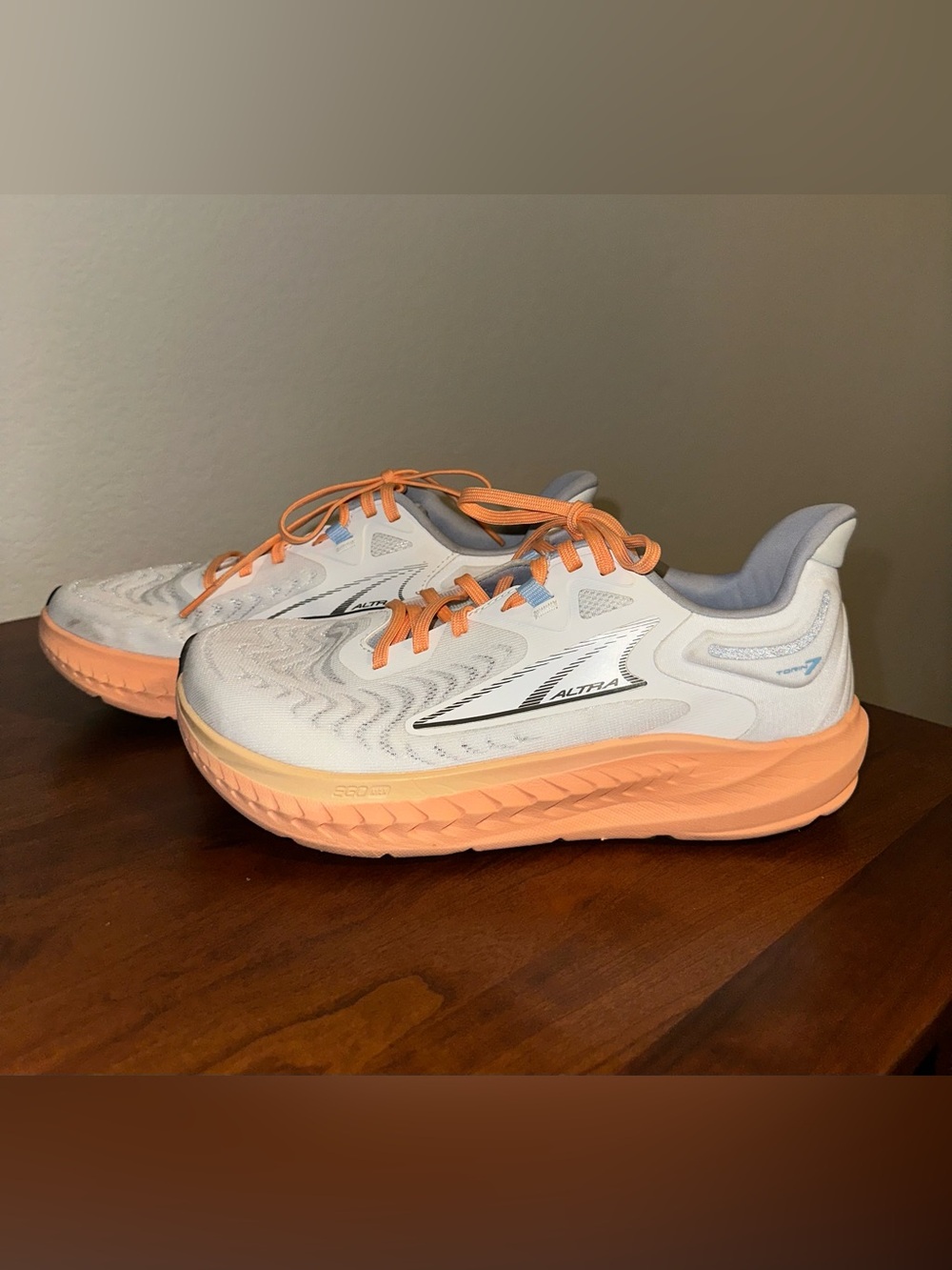 Altra Torin 7 Women’s Running Shoes size 8.5 like New